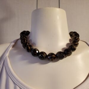 Faceted brown glass bead necklace‎